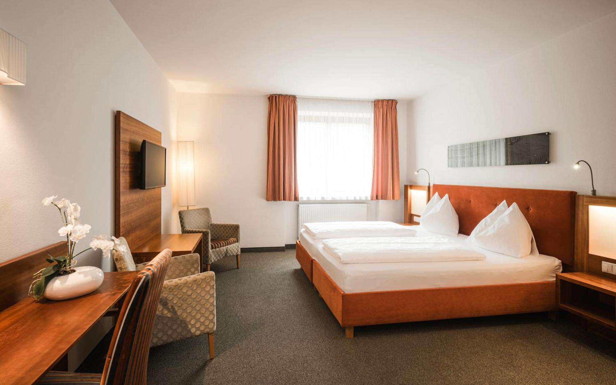 Hotel Clara Vahrn Eksteriør bilde