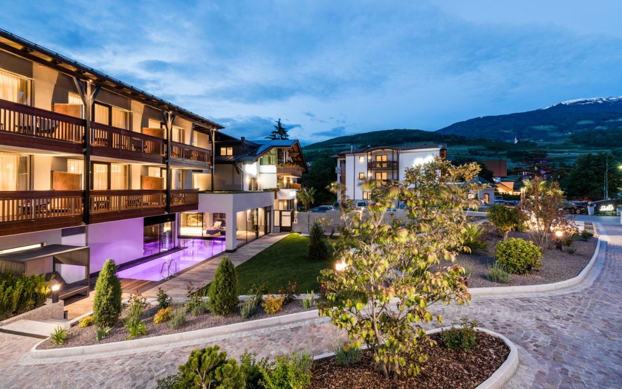 Hotel Clara Vahrn Eksteriør bilde